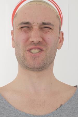 Age30-JeremyAllen/18_Pain/01_Cam01.jpg